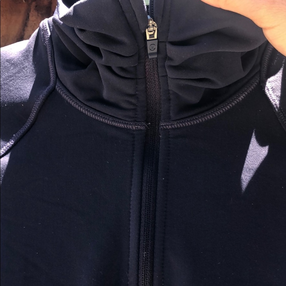 Lululemon Frost 1/2 Zip- Black grape - Picture 3 of 7